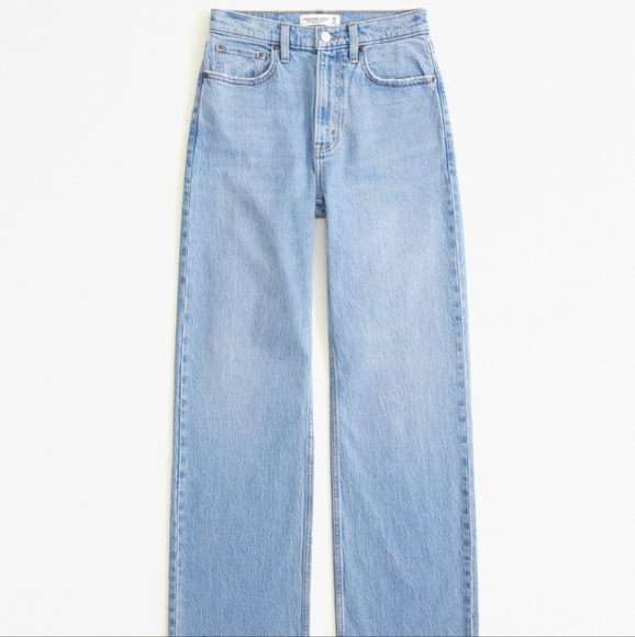 Curve Love High Ris 90s Relaxed Fit Medium Wash - Picture 3 of 9